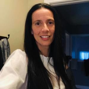 Meet your Posher, Karine